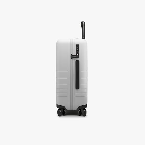 Monos Carry-On Luggage 22 Inch – Lightweight Hardside Spinner Suitcase with TSA Lock | Airline Approved, 39.9L Polycarbonate Rolling Carry On Bag | Overhead Bin Suitcase for Travel | Stellar White