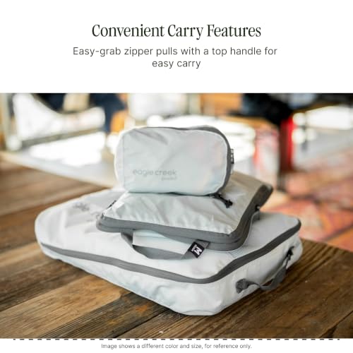 Eagle Creek Pack-It Isolate Carry-On Set - Compact Compression Cube Set for Optimizing Luggage Space - Convenient Top Handle - Internal Storage Divider - Water-Resistant - Washable - Black